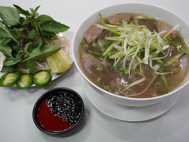 🔥 10% OFF Khi Thanh Toán Tiền Mặt – Ăn Ngon Giá Tốt Tại Pho & Bun! - Hình 1