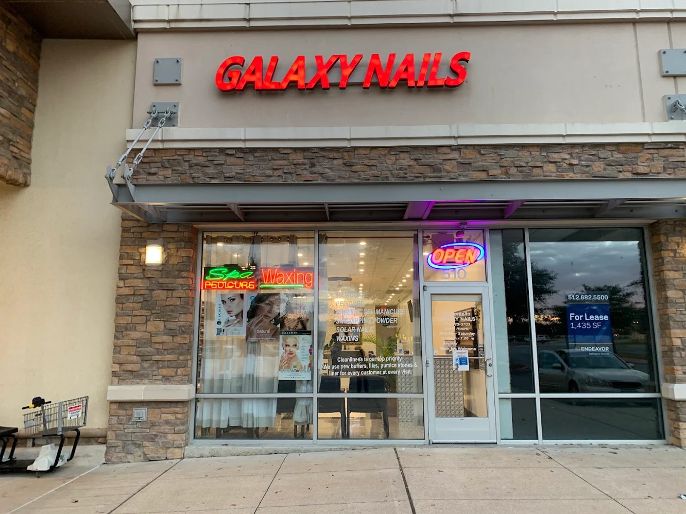 Tuyển Thợ Nails Thu Nhập Cao - Galaxy Nails Spa - Round Rock TX 
