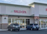 Tuyển Thợ Bột Nữ, TCN, Dip - Tiệm Nails Surprise, AZ 🌟 (1)