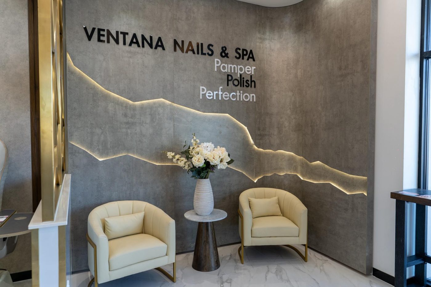 Tuyển Thợ Nails Chuyên Nghiệp - Hệ Thống Tiệm Đông Khách (TX) 💅