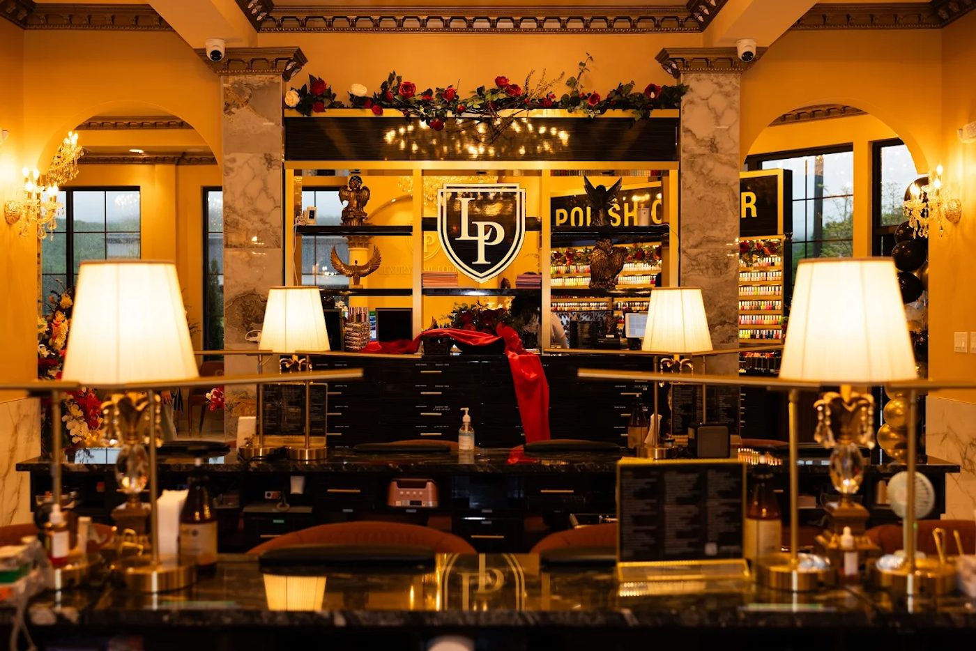 Tuyển Thợ Nails Giỏi Full-Time - LP Luxury Nail Lounge Huntsville AL