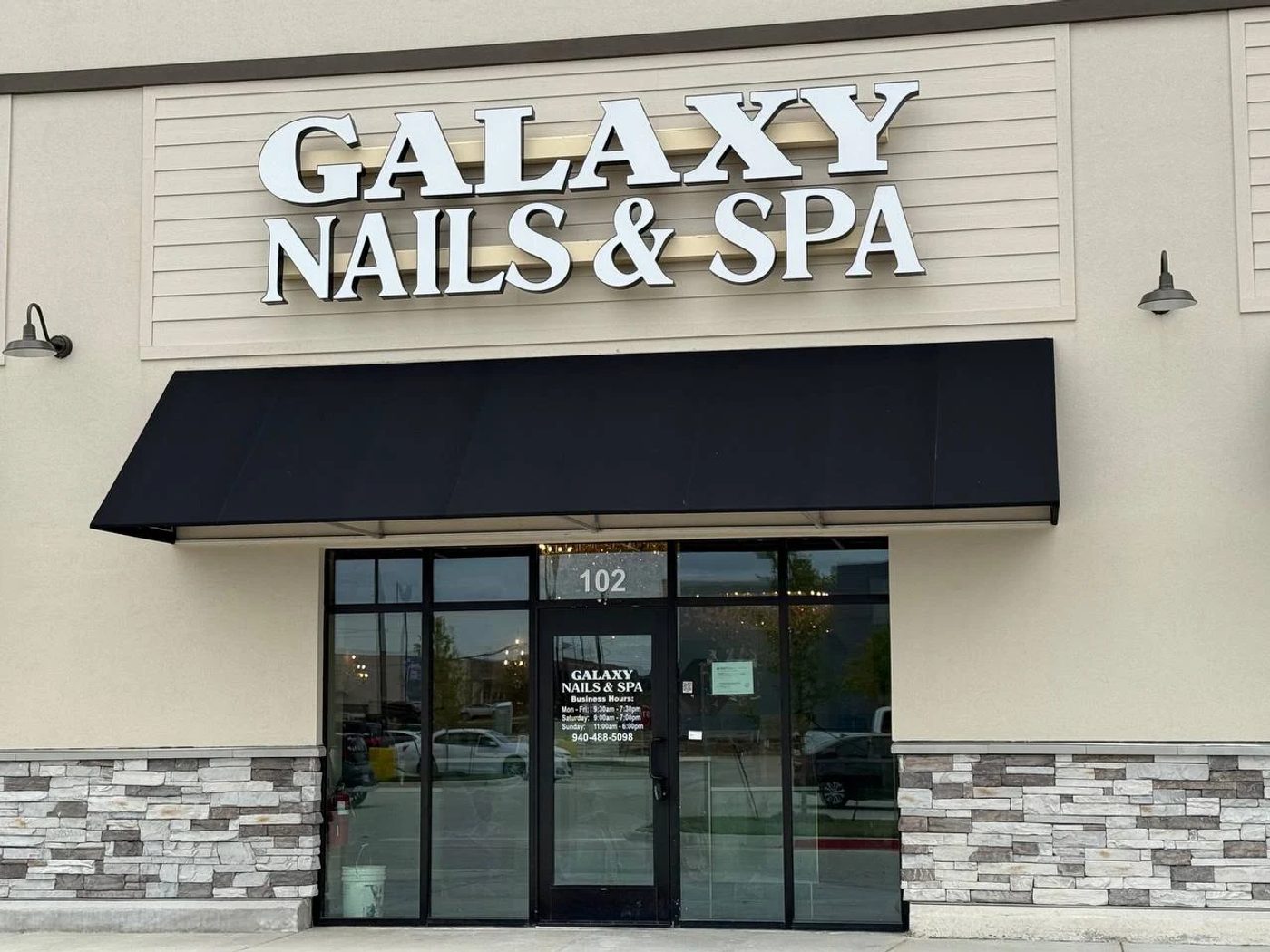 Tuyển Thợ Nails CTN, Acrylic, Gel X - Galaxy Nails & Spa, Providence Village TX