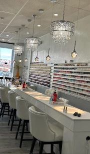 Tuyển Thợ Nails Biết Bột, Dip, Gel-X - Sassy Nails, Attleboro MA (1)