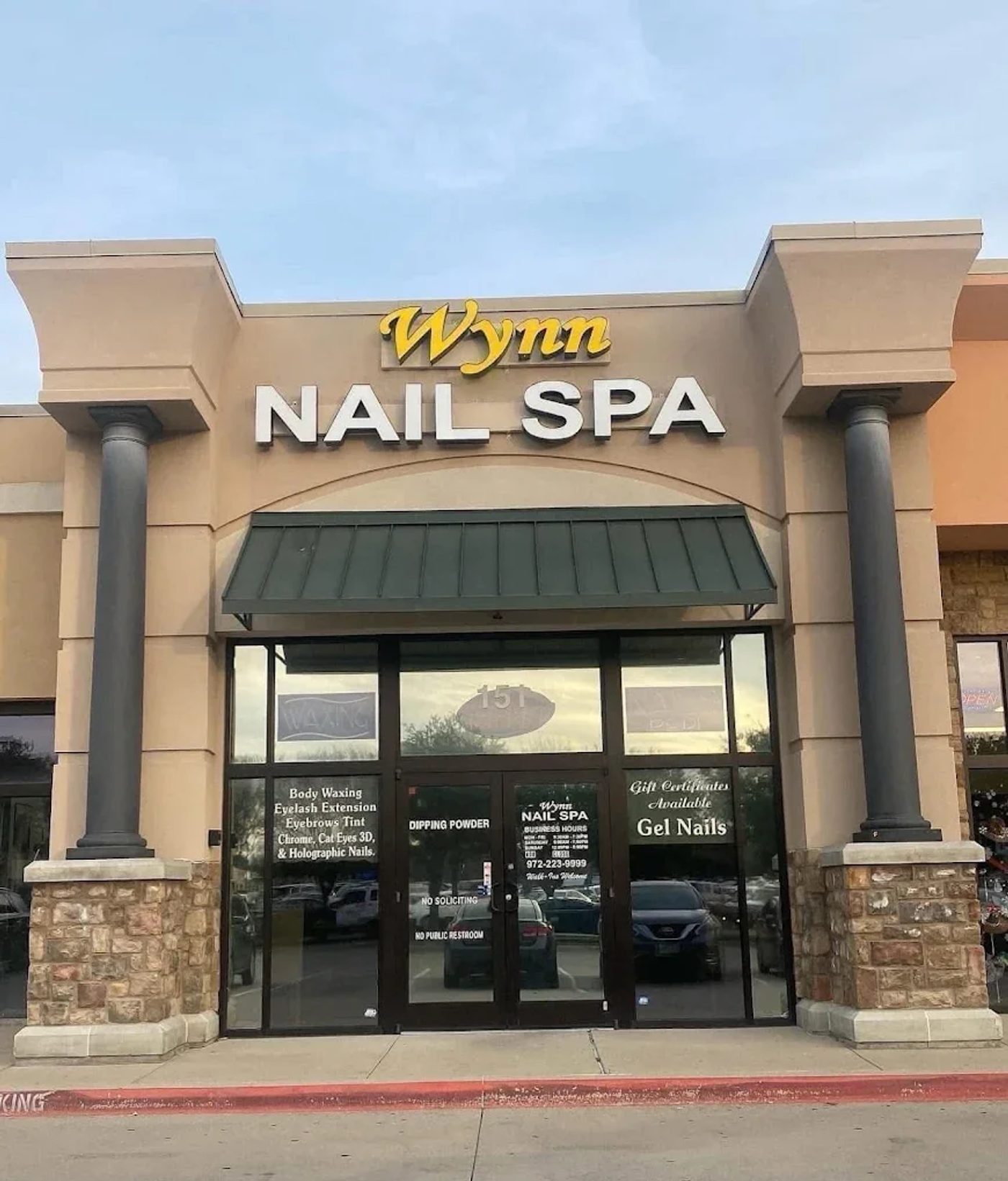 Tuyển Thợ Nails Biết Design - Bao Lương $1300+/Tuần - DeSoto, TX