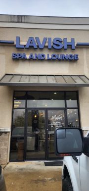 LAVISH NAILS & LOUNGE Longview, TX Tuyển Thợ Nails - Full/Part-Time (2)