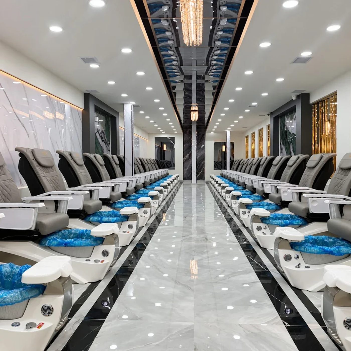 Cần Thợ Nails Gấp - Unique Nails Lounge Longview, TX (Có Chỗ Ở)