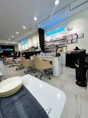 Tuyển Thợ Nail & Receptionist Part/Full-time Tại Nieon Nails - Mosaic District (3)