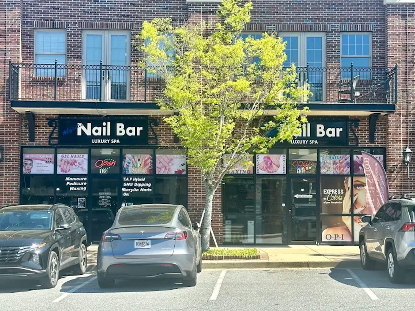 🌸 Tuyển Thợ Bột Full-time - Majestic Nail Bar Suwanee, GA