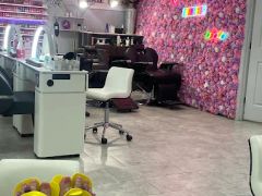 Tuyển Thợ Nails Everything - $1500/Tuần - Diamond Nails Danville VA