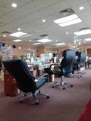 📣 Tuyển Thợ Nails Nữ Everything - Garden City, MI $1700+/tuần (5)