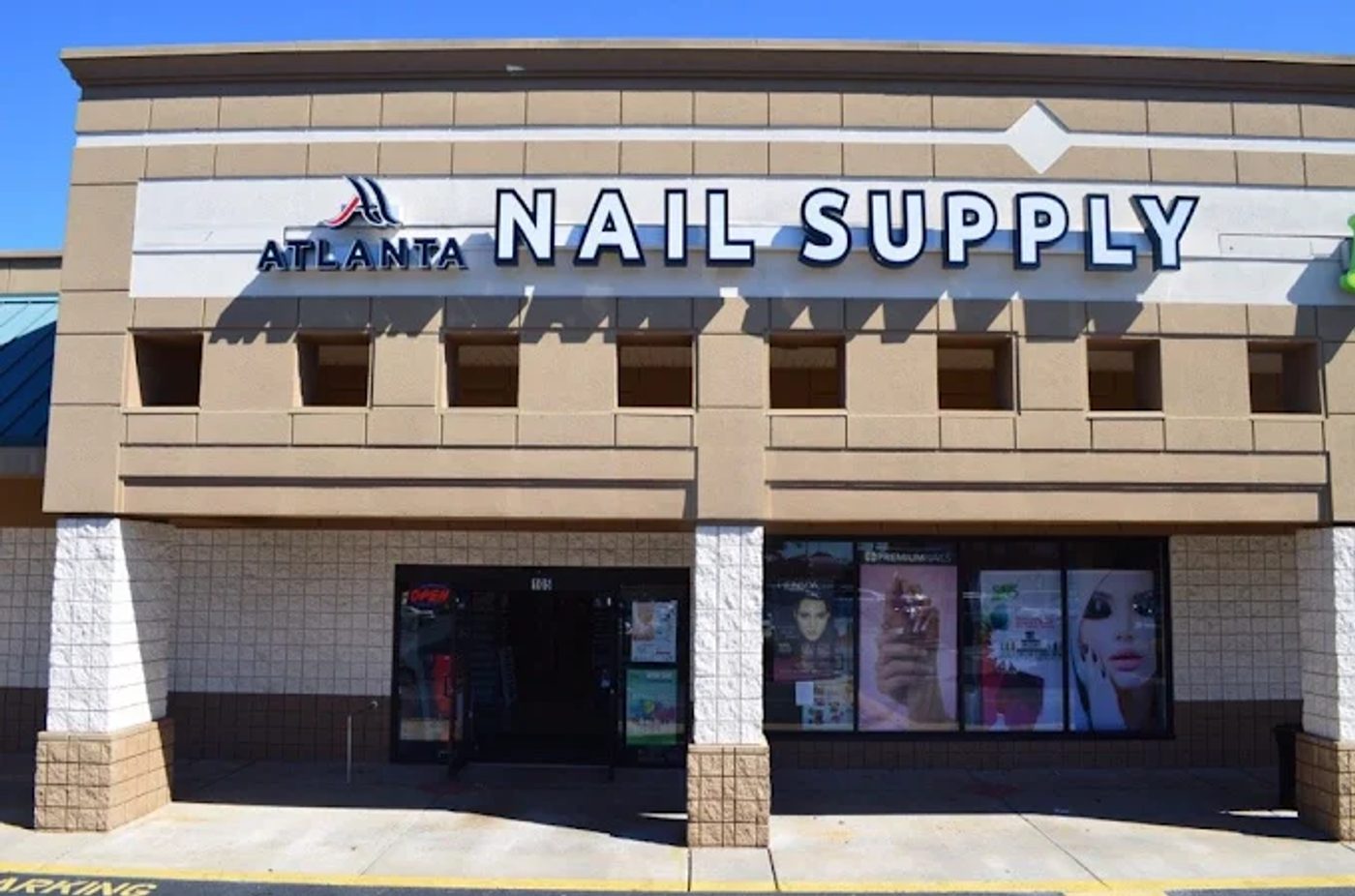 Tuyển Nhân Viên Bán Hàng & Kho - ATL Nail Supply, Duluth GA