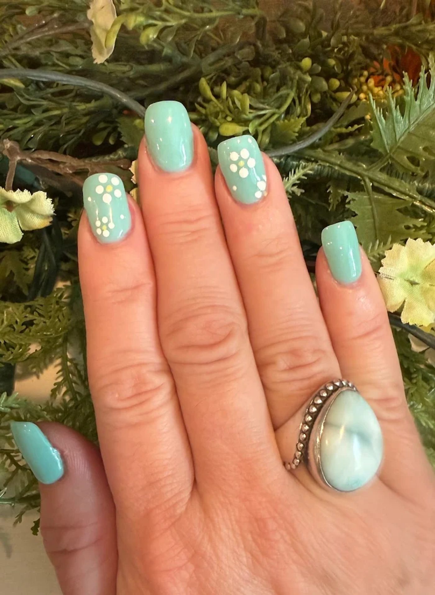 Tuyển Thợ Nails TCN/DIP/Acrylic - Nail Touch Spa, Foxborough MA