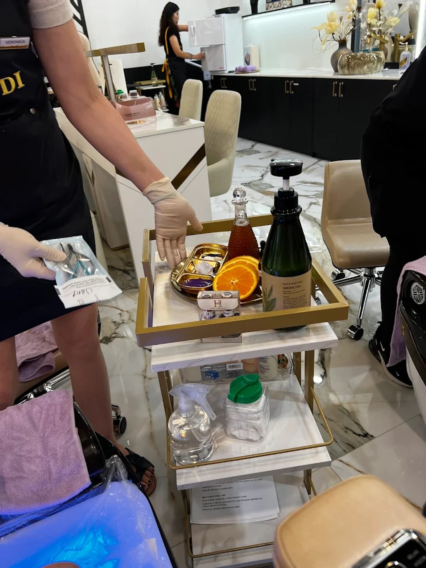 Tuyển Nhiều Vị Trí Thợ Tóc, Thợ Nail, Facial, Massage - Dewdi Day Spa Easton, MD