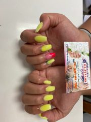 Tuyển Thợ Nails Acrylic & Manicure/Pedicure - Davi Nails Naples, FL (1)