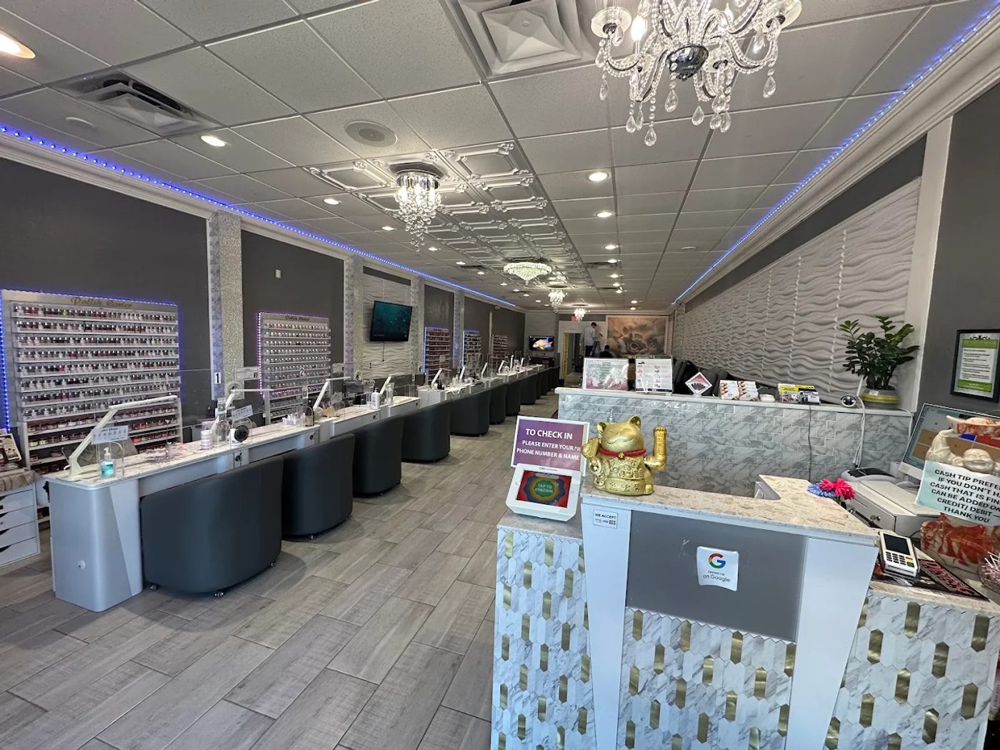Tuyển Thợ Nails Full-Time - Ormond Beach, FL