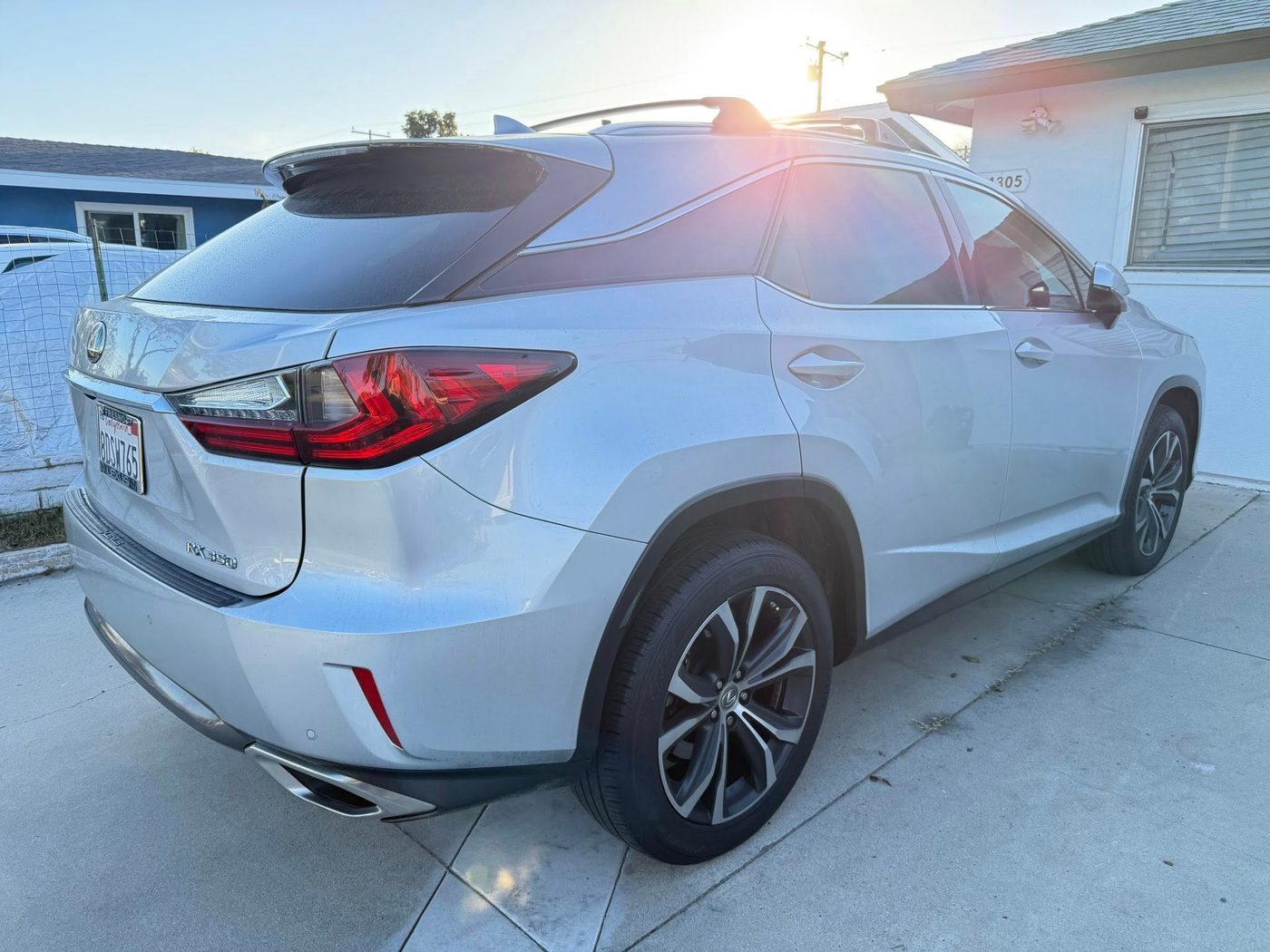 Bán Lexus RX 2016 Premium - Clean Title, 142K Miles - Garden Grove