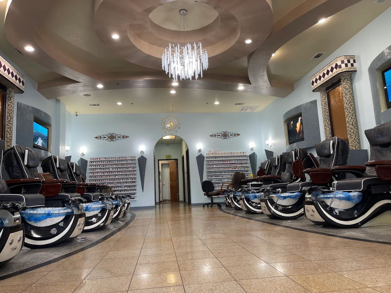 Sang Tiệm Deluxe Nails and Spa - $65K - Fort Worth, TX 💅 - ảnh 2