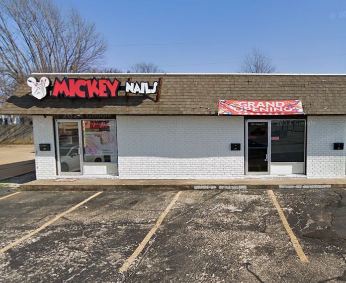 Bán Tiệm Nails Kinh Doanh Ổn Định - Mickey Nails - Siloam Springs, AR - ảnh 2