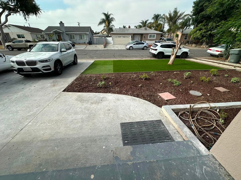 Cho Thuê Nhà 3 Phòng Ngủ Garden Grove - Sửa Mới Hoàn Toàn