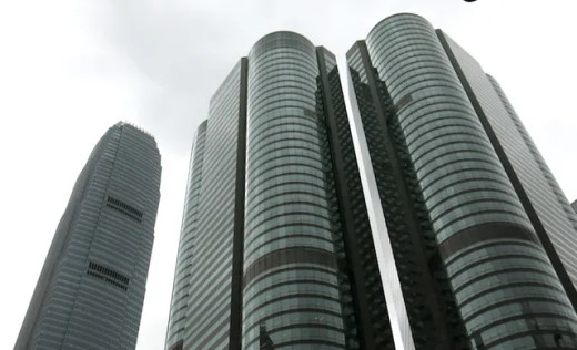 HKEX Revenue Falls 18%