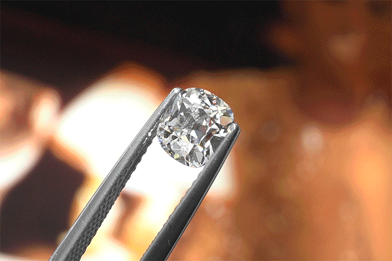 cushion cut diamond_antique glam cushion