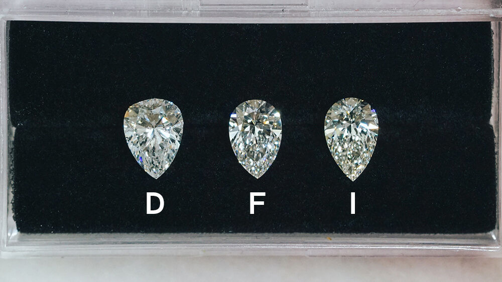 pear diamond ring color