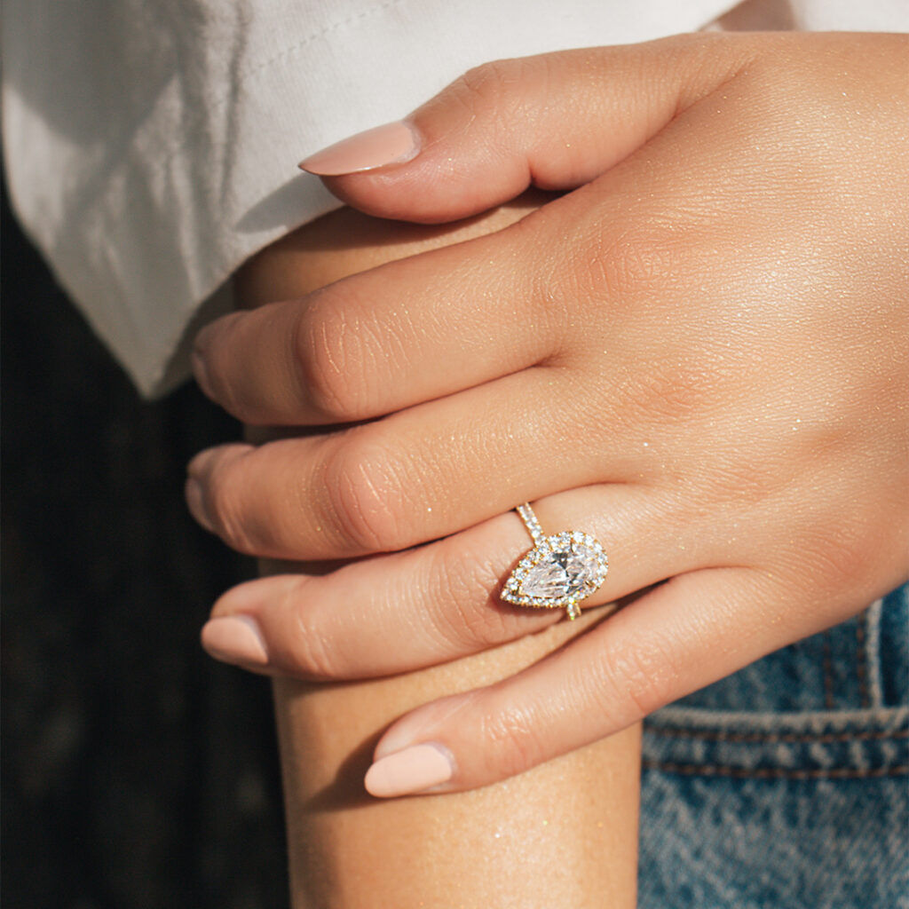 pear diamond ring halo engagement