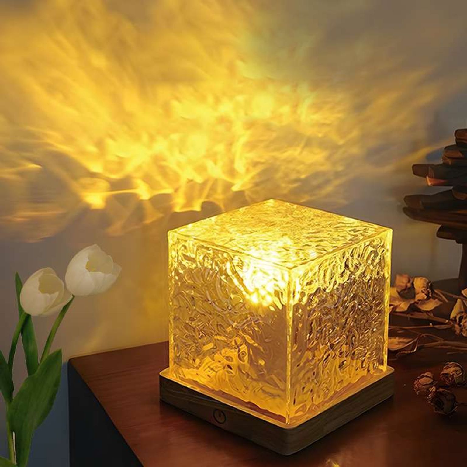 USB Dynamic Water Pattern Light - Soothing Ocean Wave Projector angle 2
