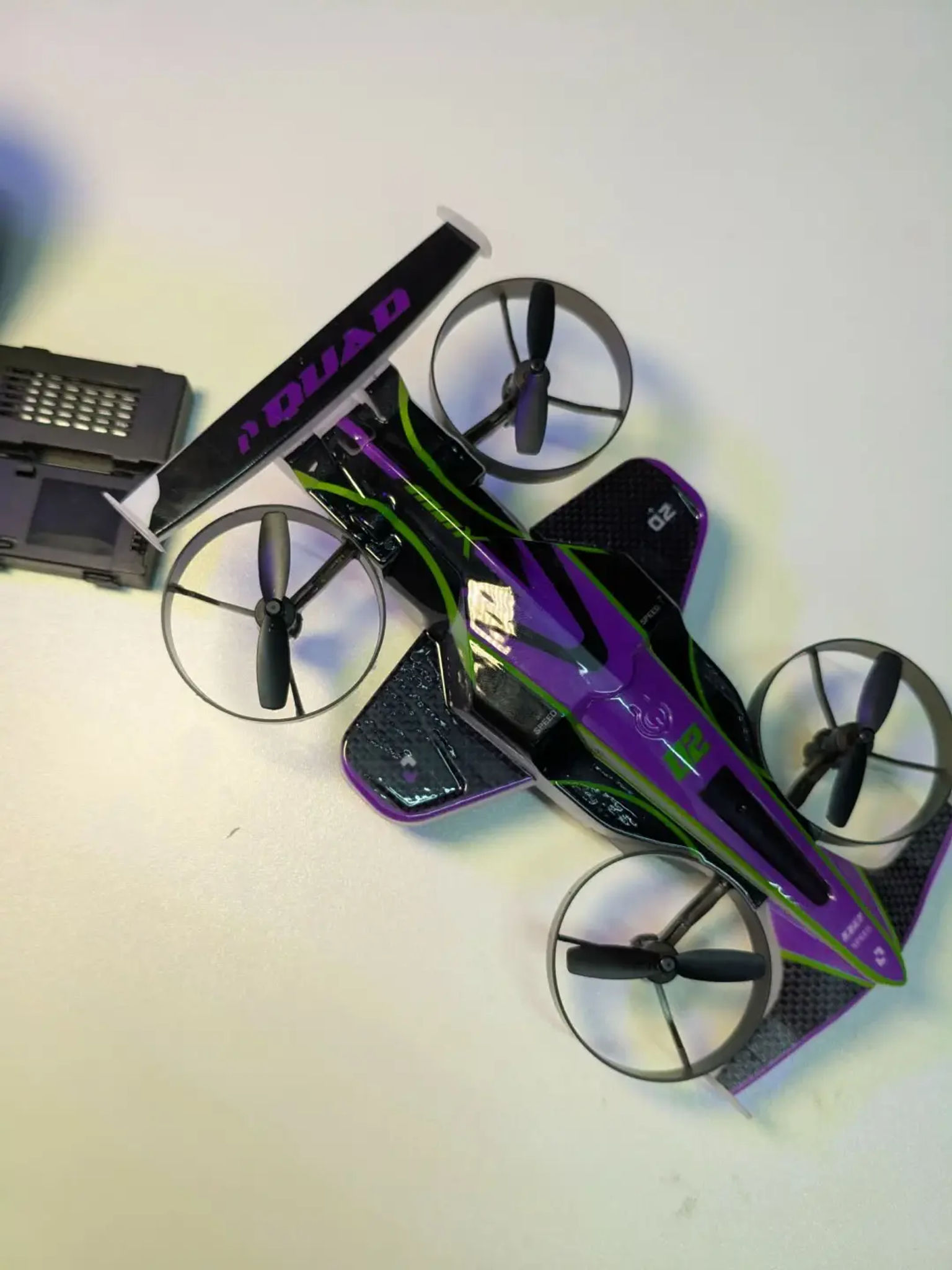 2-in-1 Flying RC Car Drone – Land & Air Stunt Vehicle for Dual-Mode Fun