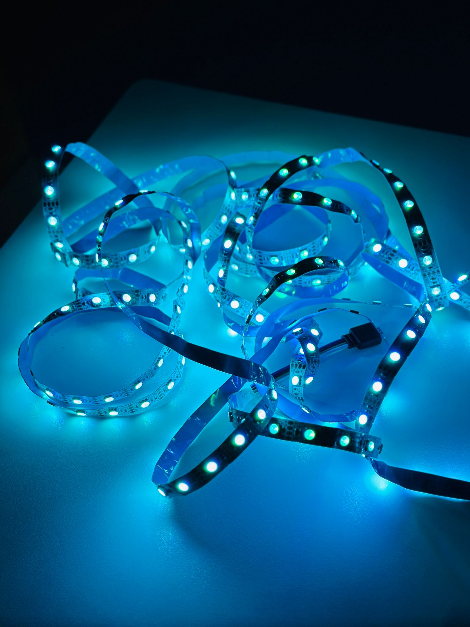 SL50W Waterproof 5 Meter RGB Strip Light with App and Remote Control (Music Sync)