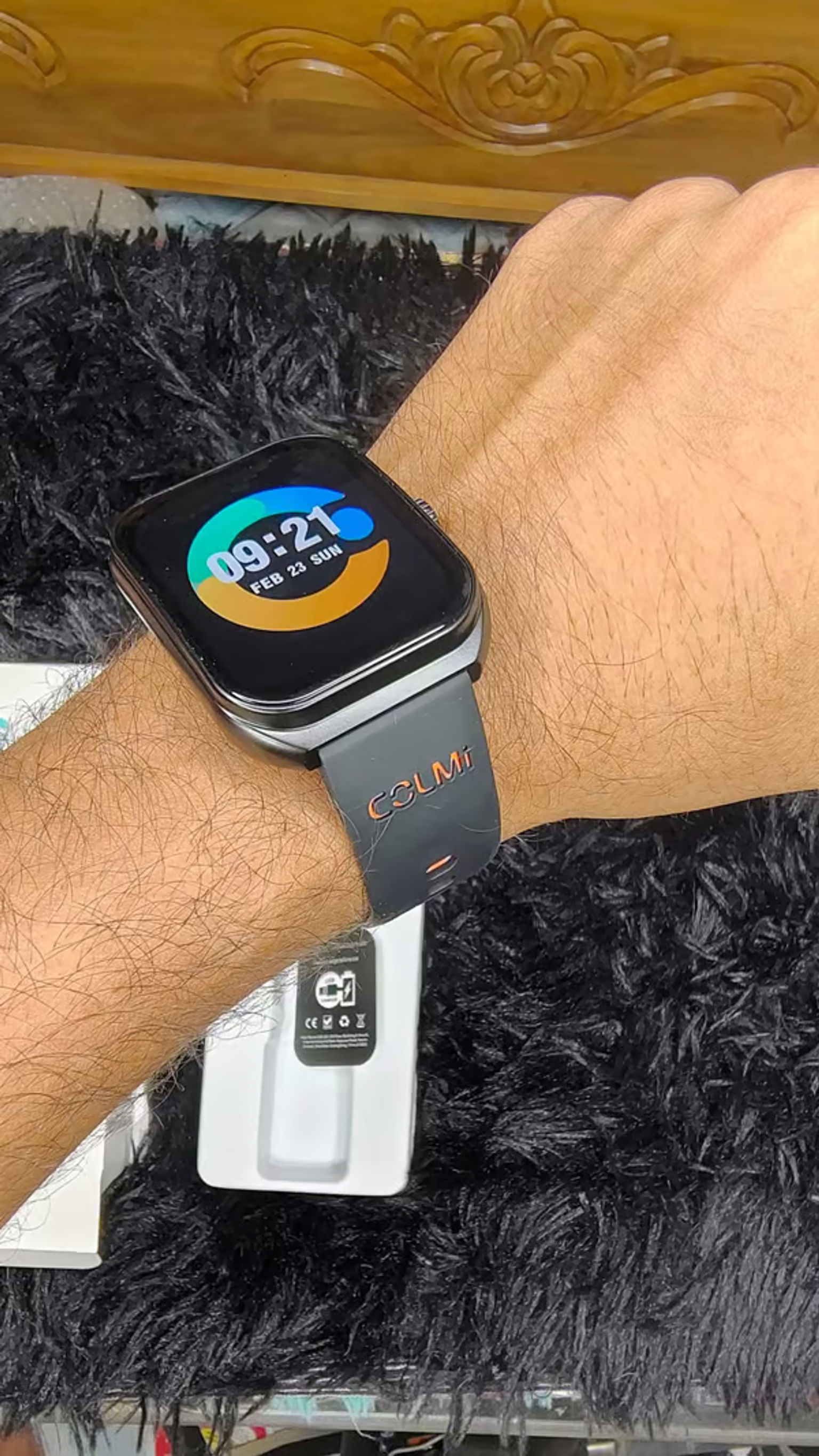Colmi P86 BT Calling Smartwatch - Premium Gold Edition angle 3