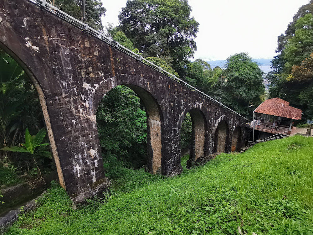 Viaduct Station (Stesen Viaduct)