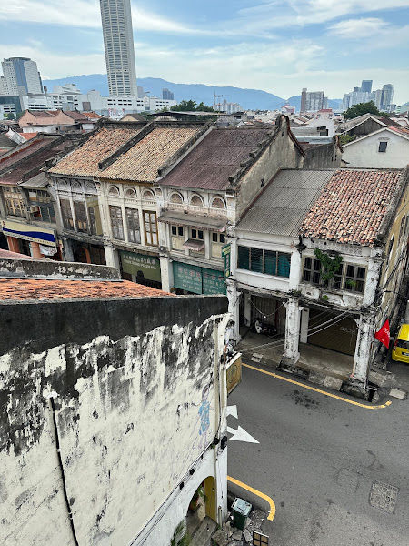 Girl on Numbers street art