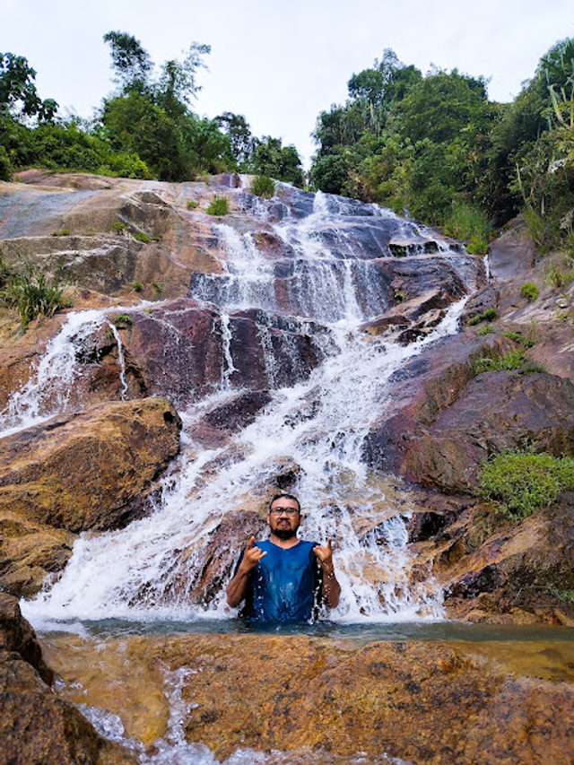 Waterfall Teruna Dara Hill