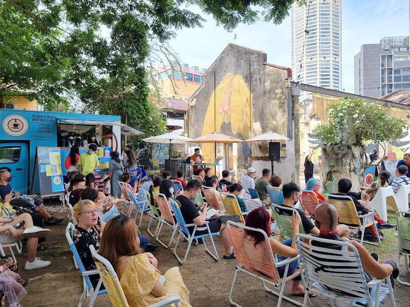 Hin Bus Depot Artwork Sunday Popup Market