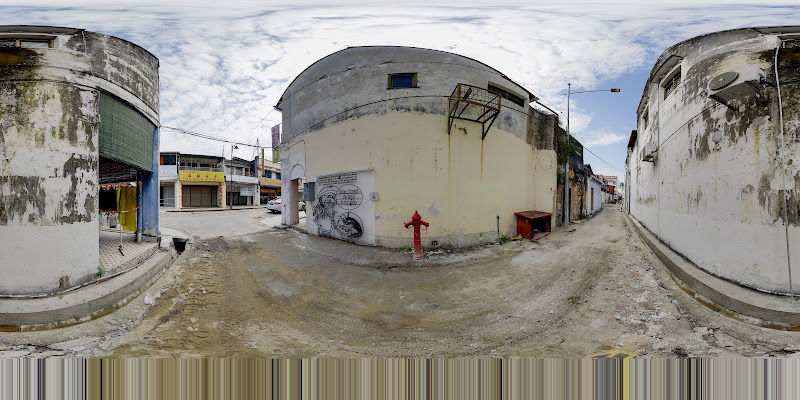 Retail Paradise-Sculpture