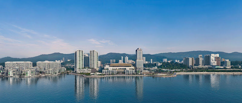 THE LIGHT Waterfront Penang