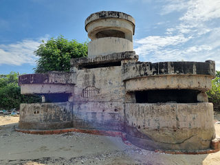 Landing Planes Sea View 1