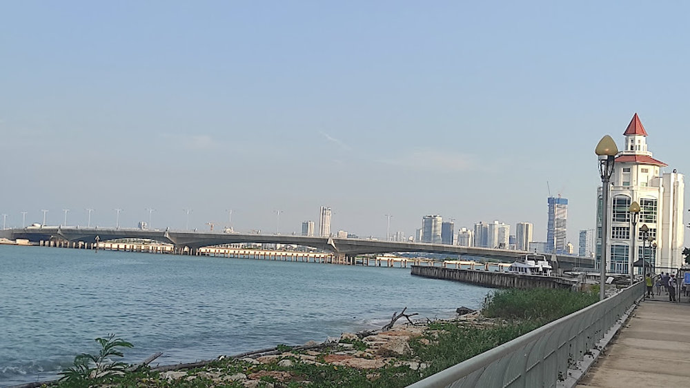 Viewing Area @Straits Quay