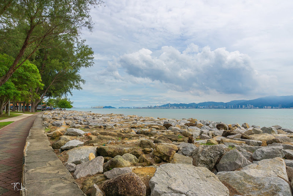 Pantai Robina