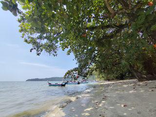 Best Relaxing Beach and Viewing Spot 2