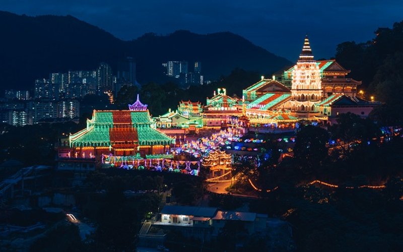 Kek Lok Si Temple 2026 Lighting Ceremony (极乐寺新春亮灯)