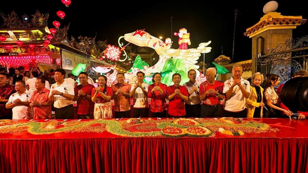 7th Day｜Thousand-People Prosperity Toss (Yee Sang) (正月初七仟人齊捞生)