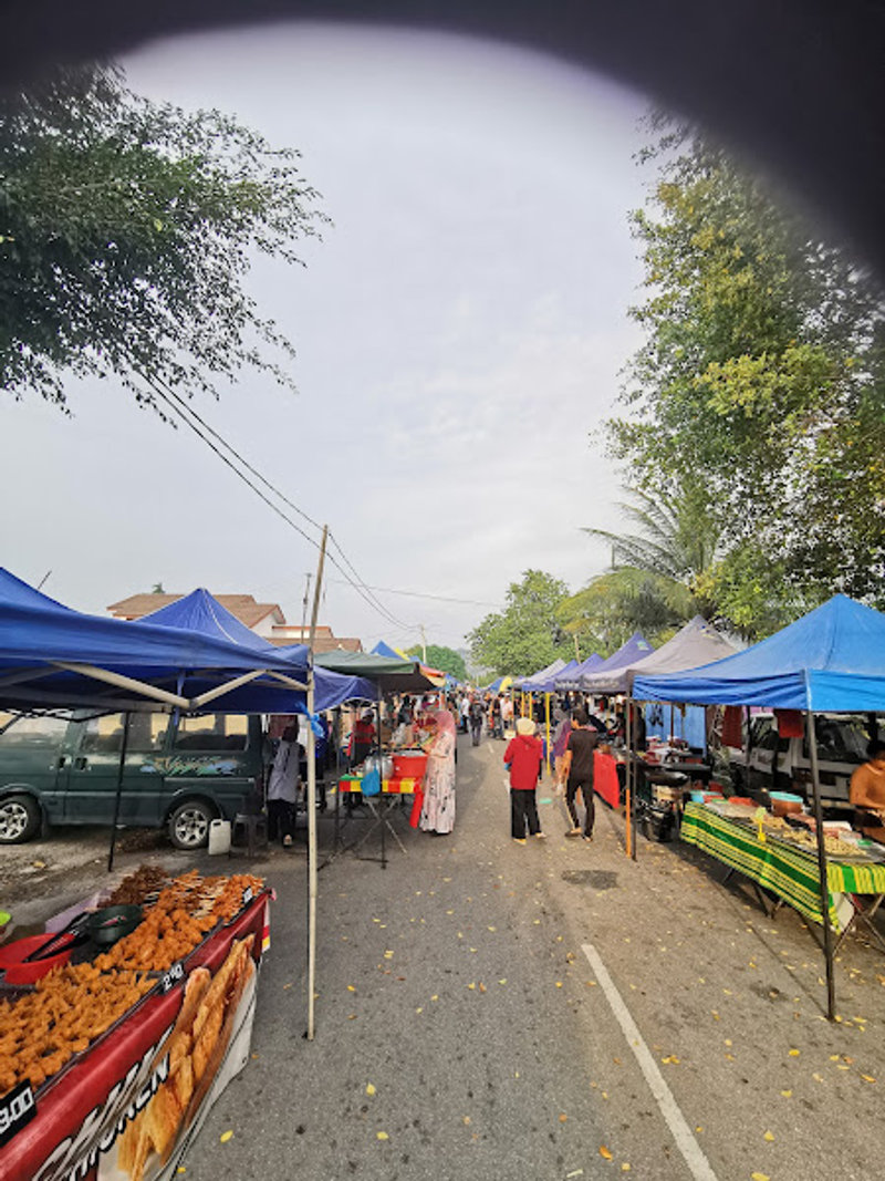 Pasar Malam KG Tok Elong, Selasa