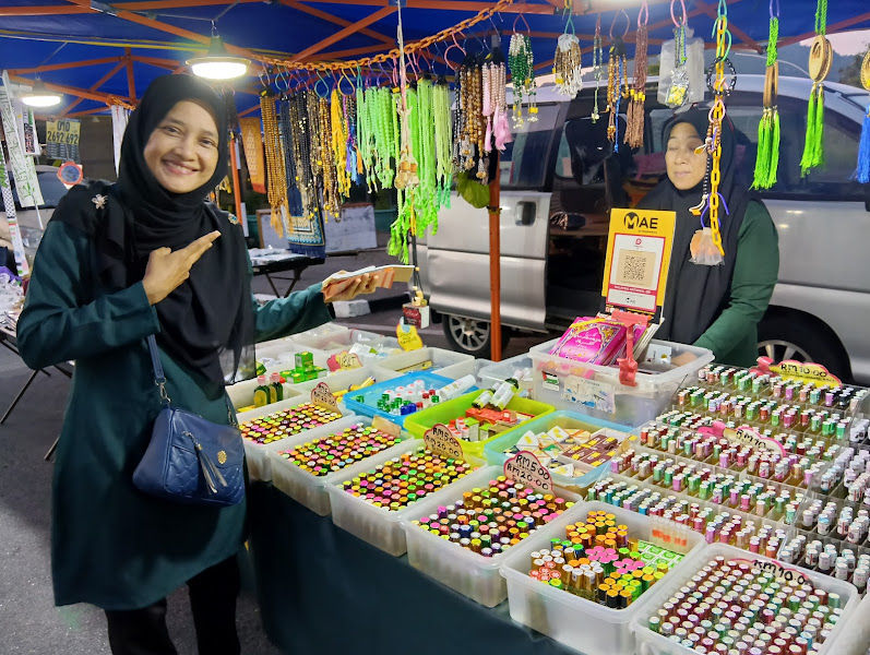 Pasar Malam Taman Seri Janggus Hari Selasa
