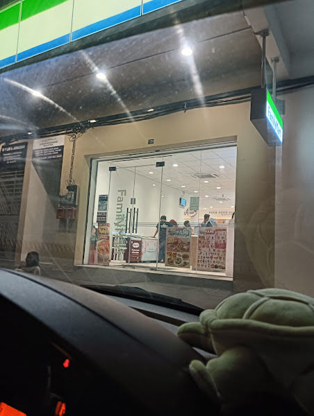 Pasar Malam Pekan Kepala Batas