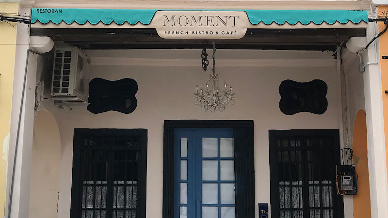 Moment French Bistro & Cafe