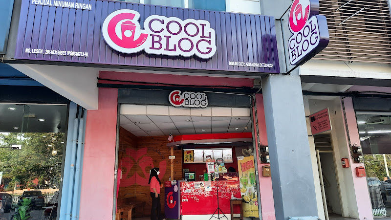 Coolblog - Pokok Sena Kepala Batas