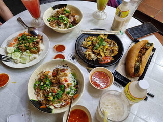 Xin Chao Vietnam Traditional Food 3