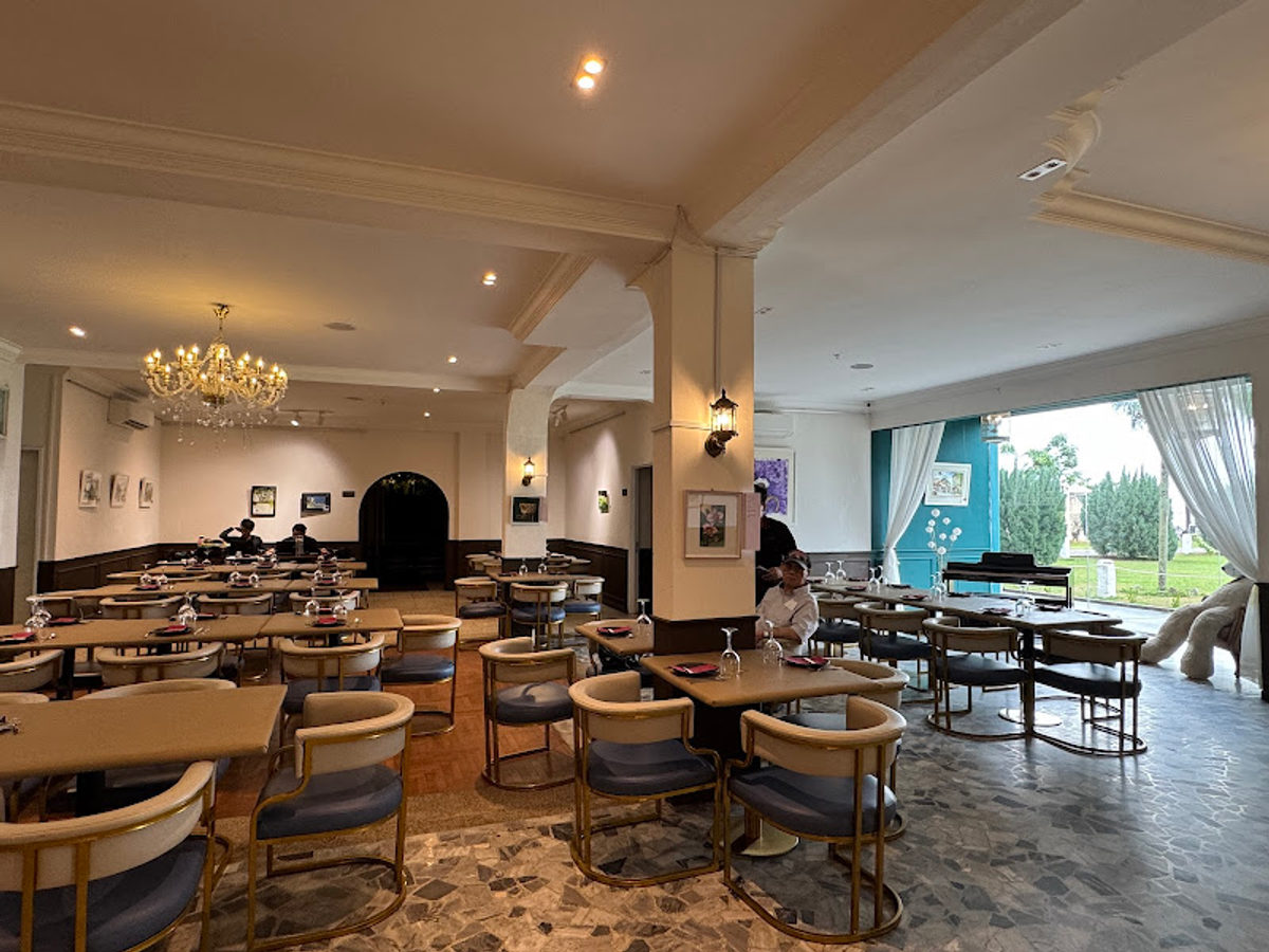 Opulent by Lava Dining